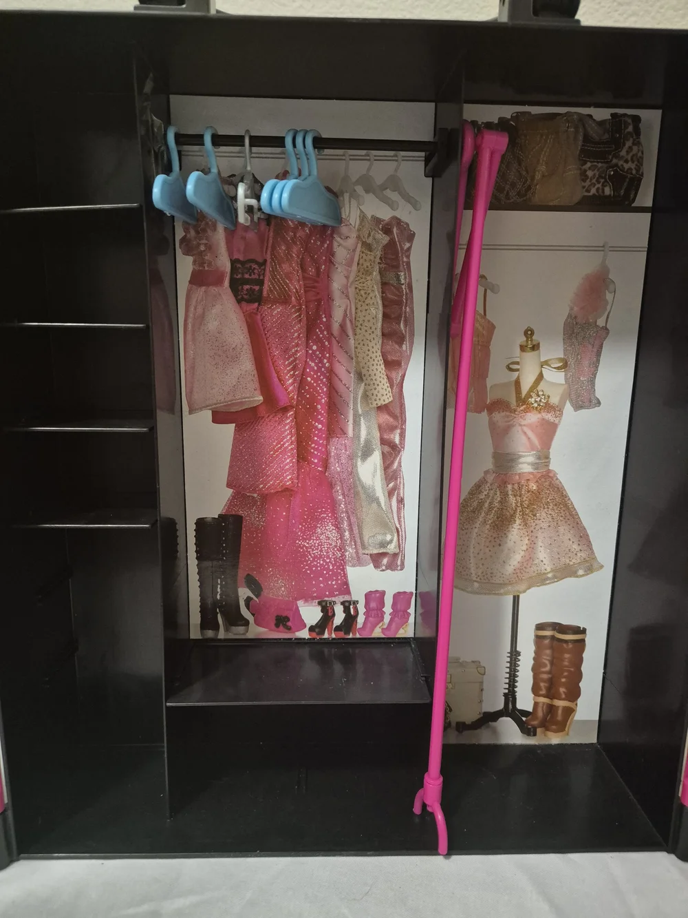 Barbie bold hot